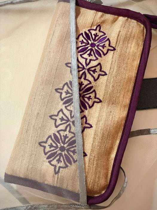 Lantern Moon interchangeable needle case with embroidered fabric detail