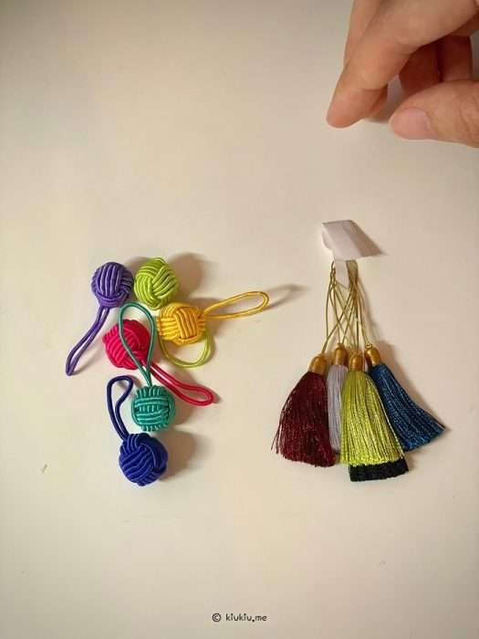 Stitch marker comparison between HiyaHiya and Lantern Moon
