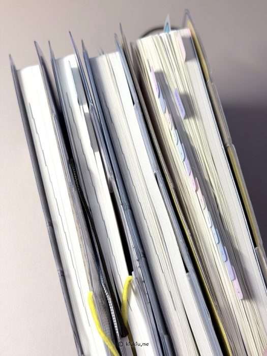 hobonichi weeks and mega side view